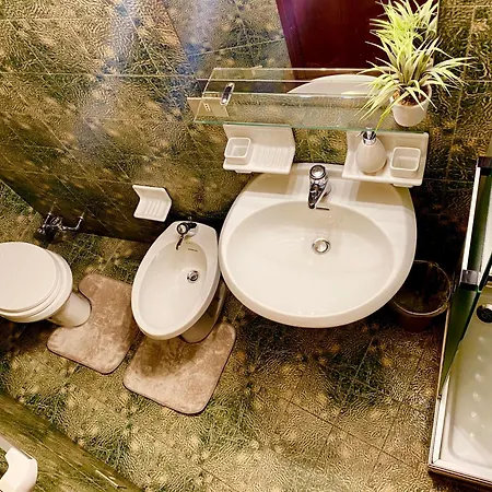 Charlotte 28 Breuil-Cervinia